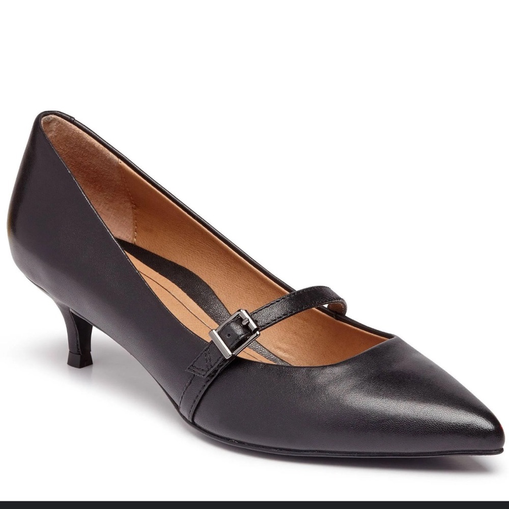 Vionic Minnie Black Leather Kitten Heels /Size 7 - Great Condition